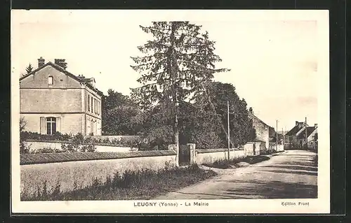 AK Leugny, La Mairie