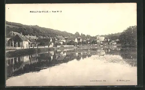 AK Mailly-la-Ville, Ortsansicht vom Wasser aus