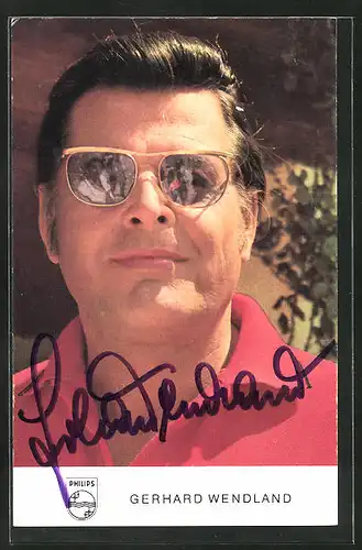 AK Musiker Gerhard Wendland mit Sonnenbrille im roten Freizeithemd, Autograph