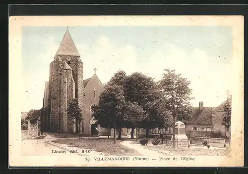 AK Villemanoche, Place de l'Eglise