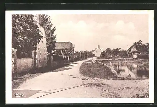 AK La Chapelle-Vieille-Foret, Lamouliére en allant aux bois