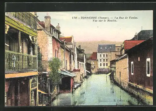 AK Tonnerre, La Rue de Venise, vue sur le Moulin