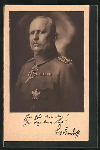 AK Erich Ludendorff in Uniform mit Orden