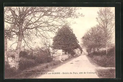 AK Lucy-sur-Yonne, Entrée du Pays, Coté de Coulanges