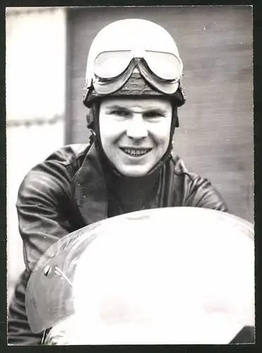 Fotografie Motorrad-Rennfahrer Hans Georg Anscheidt auf Kreidler Florett, Frankreich GP 1963