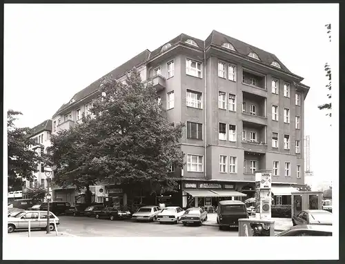 Fotografie K.P. Petersen, Berlin, Ansicht Berlin-Schöneberg, Brandenburgische Str. Ecke Kurfürstendamm, Eckhaus