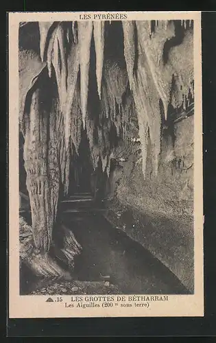 AK Lestelle-Bétharram, Les Pyrénées, Les Grottes de Bétharram, Les Aiguilles