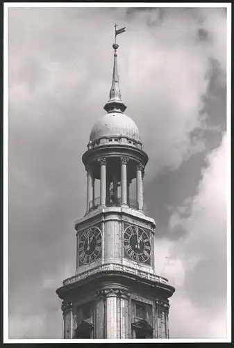 Fotografie Thomas A. Müller, Ammersbek, Ansicht Hamburg, Kirche St. Michaelis, Kirchturmspitze, Grossformat 26 x 39cm