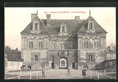 AK Tanlay, L`avant Château