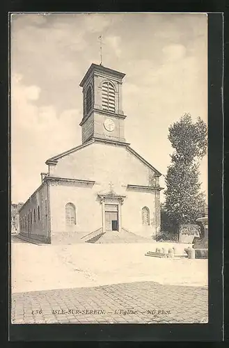 AK L`Isle-sur-Serein, L`Eglise