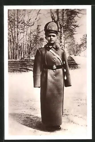 AK Alexej von Russland, Mantel der Armee und Hut