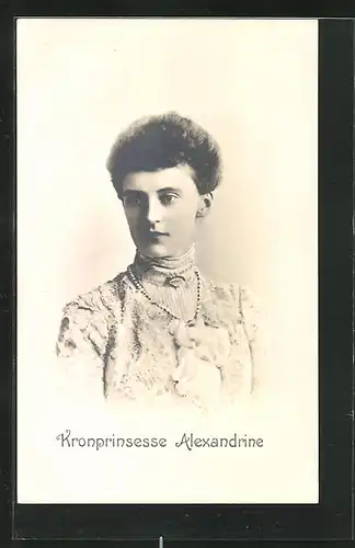 AK Kronprinsesse Alexandrine von Dänemark, als junge Frau portraitiert