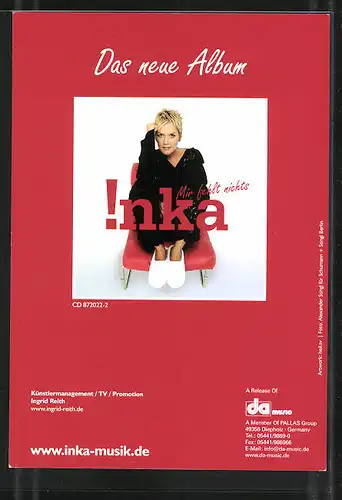Künstler-AK sign.: Inka Bause, auf einem roten Schemel zum Album Mir fehlt nichts, Autogrammkarte