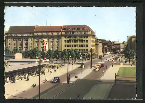 AK Berlin, moderne Architektur, Friedrichstrasse, Ecke Unter den Linden