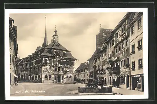 AK Stein a. Rh., Brunnen auf dem Rathausplatz