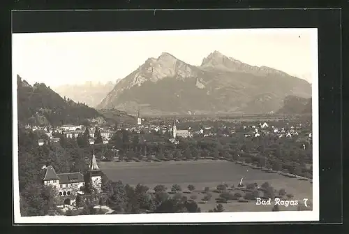 AK Bad Ragaz, Panoramaansicht gegen die Berge
