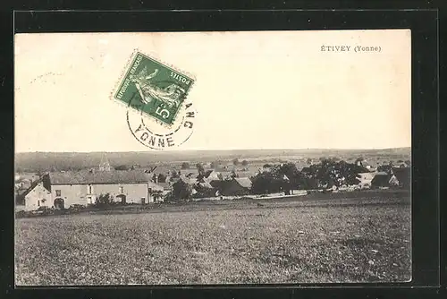 AK Étivey, Totalansicht vom Ort