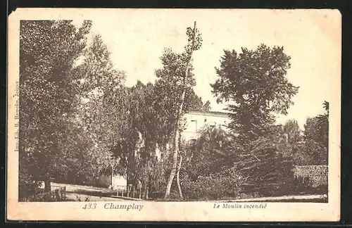 AK Champlay, Le Moulin incendié