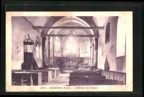 AK Domats, Intérieur de l`Église