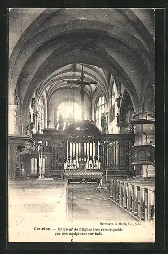 AK Courlon, Intérieur de l'Eglise trés remarquable par ses sculptures sur bois