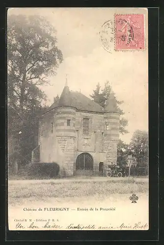 AK Fleurigny, le Chateau, Entrée de la Propriété