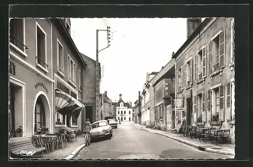 AK Coulanges-sur-Yonne, Rue du Pont