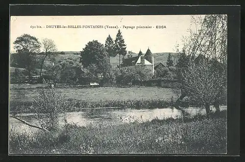 AK Druyes-les-Belles-Fontaines, Paysage printanier