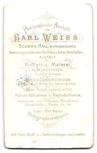 Fotografie Karl Weiss, Schwäb.-Hall, Burgschiedweg, Portrait junge Dame mit Flechtfrisur