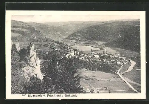 AK Muggendorf / Fränk. Schweiz, Blick vom Berg auf den Ort