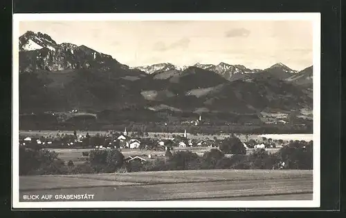 AK Grabenstätt, Panorama mit Gebirgswand