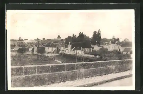 AK Lézinnes, Vue générale