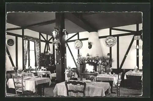 AK Laroche-Saint-Cydroine, Le Relais de Barbizon