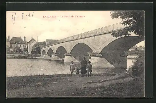 AK Laroche, le Pont de l'Yonne