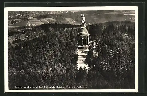 AK Detmold, Hermannsdenkmal aus der Vogelschau, Fliegeraufnahme