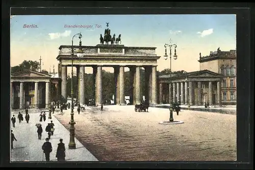 AK Berlin, Brandenburger Tor bei Dämmerung