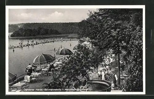 AK Schmannewitz /Dahlener Heide, Naturbad Waldteich mit Besuchern