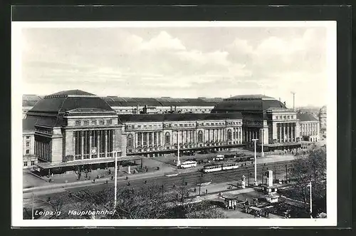 AK Leipzig, Hauptbahnhof mit Strassenbahn