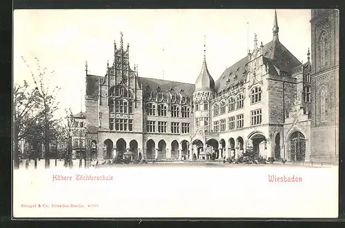 AK Wiesbaden, Höhere Töchterschule