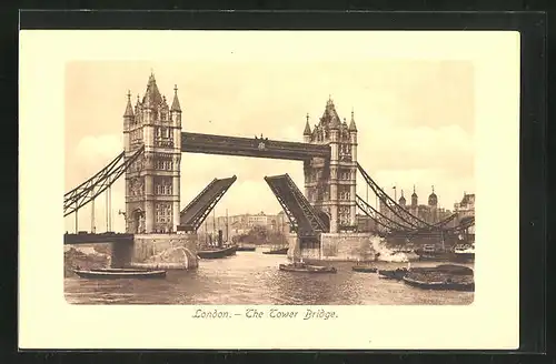 AK London, The Tower Bridge, Schiffdurchfahrt
