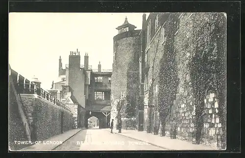 AK London, Tower of London, Bell and Byward