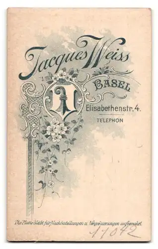 Fotografie Jacques Weiss, Basel, Elisabethenstrasse 4, Portrait süsses Kleinkind im weissen Hemd