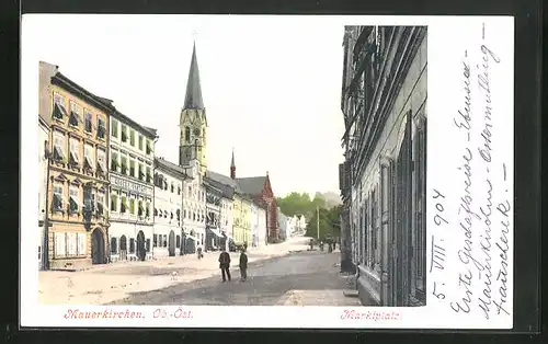 AK Mauerkirchen, Marktplatz mit Hubers Gasthof und Kirche