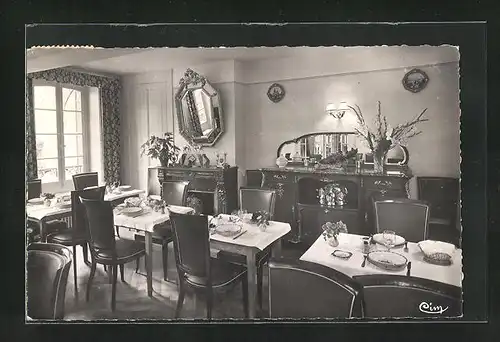 AK Thèmes, Pension Bourgeoise - La Salle à manger