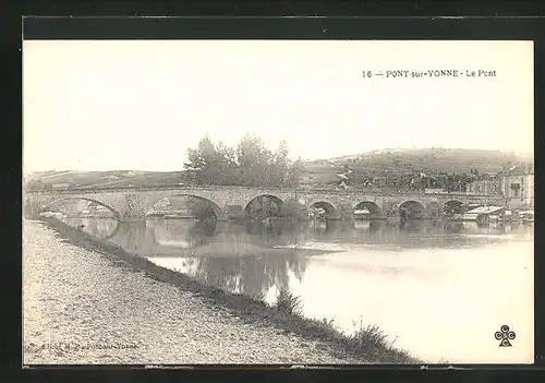 AK Pont-sur-Yonne, Le Pont