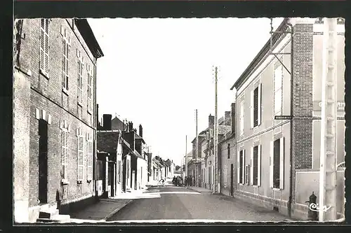 AK Thorigny, Route de Villeneuve-l`Archevèque, Strassenpartie