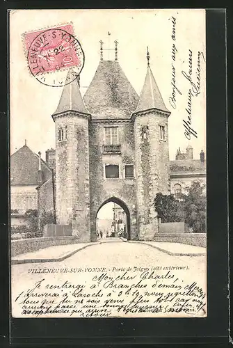 AK Villeneuve-sur-Yonne, Porte de Joigny (coté extérieur)