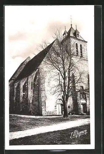 AK Villethierry, L`Eglise