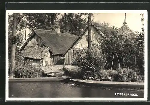 AK Leipe im Spreewald, die Hütten am Flussufer