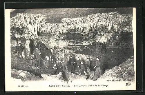 AK Arcy-sur-Cure, Les Grottes, Salle de la Vierge