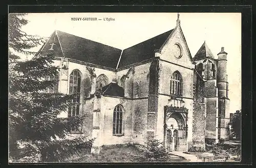 AK Neuvy-Sautour, L`Eglise, Aussenansicht der Kirche